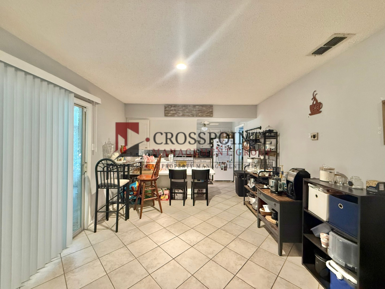 2741 Amy Ln - Photo 7 of 29