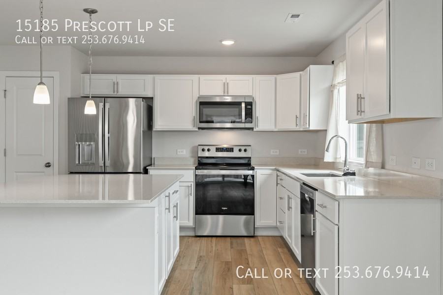 15185 Prescott Loop Se - Photo 2 of 29