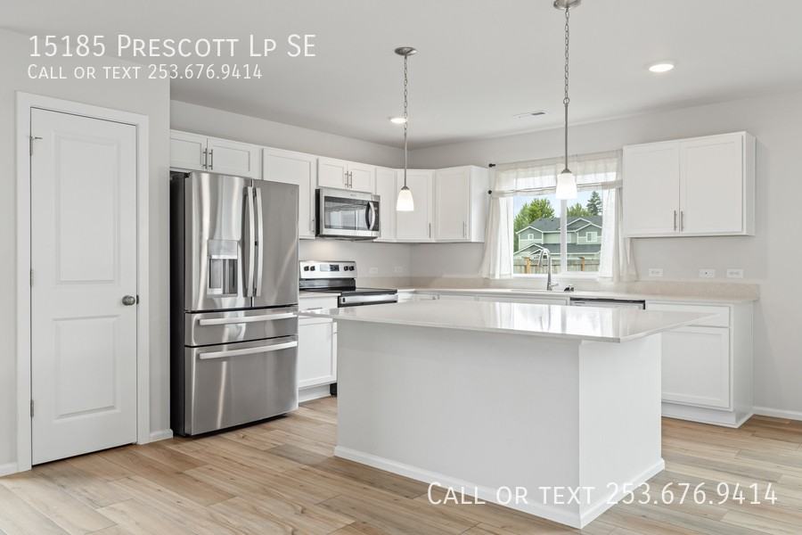 15185 Prescott Loop Se - Photo 3 of 29