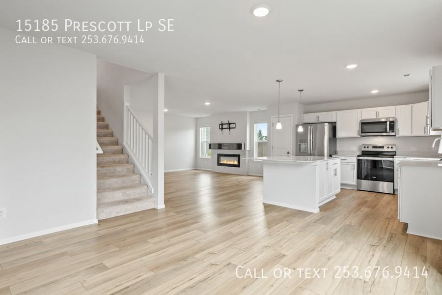 15185 Prescott Loop Se - Photo 4 of 29