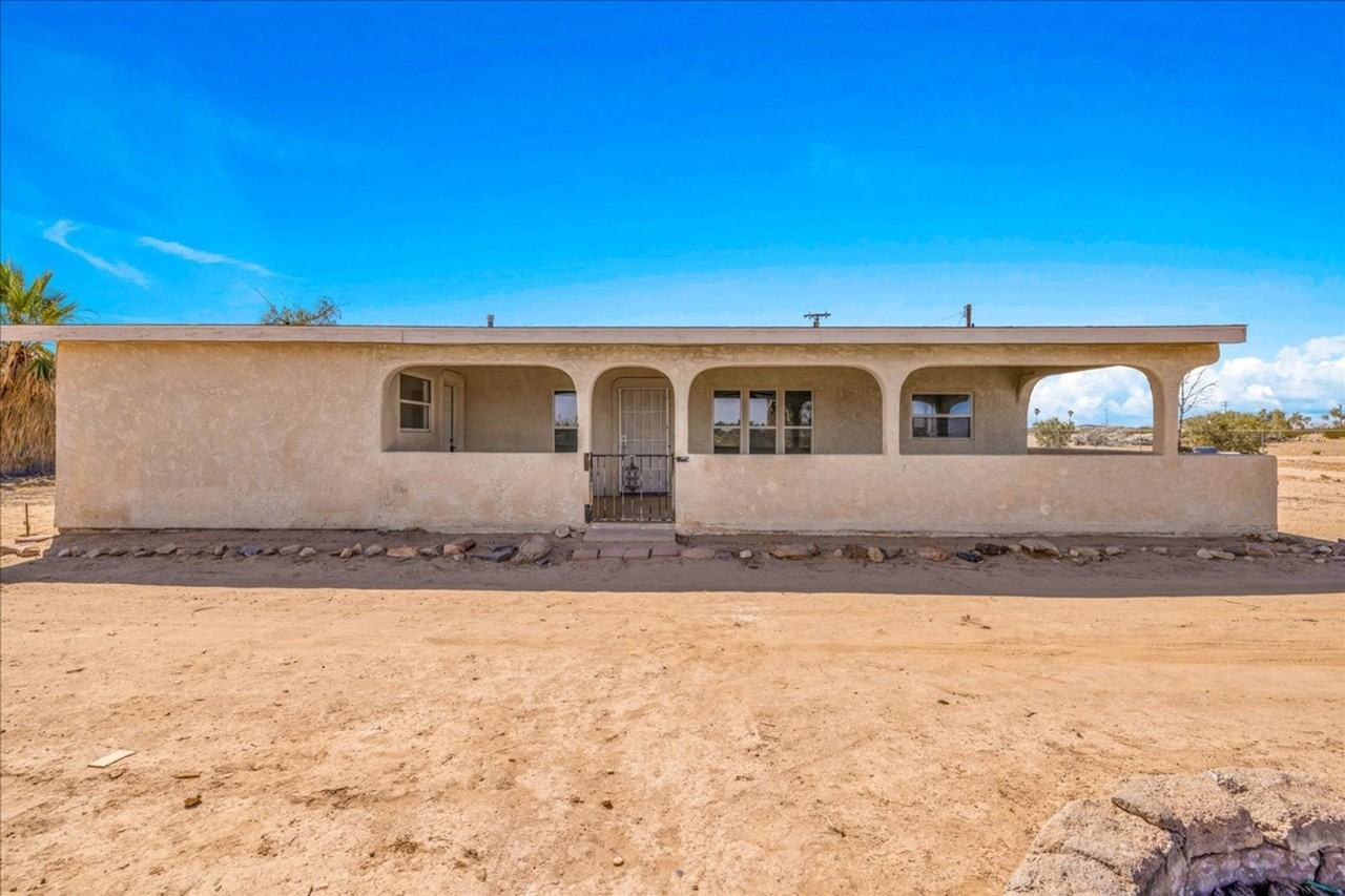 4611 Oasis Ave - Photo 6 of 50