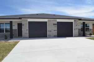 featured image of 983 Cline Dr