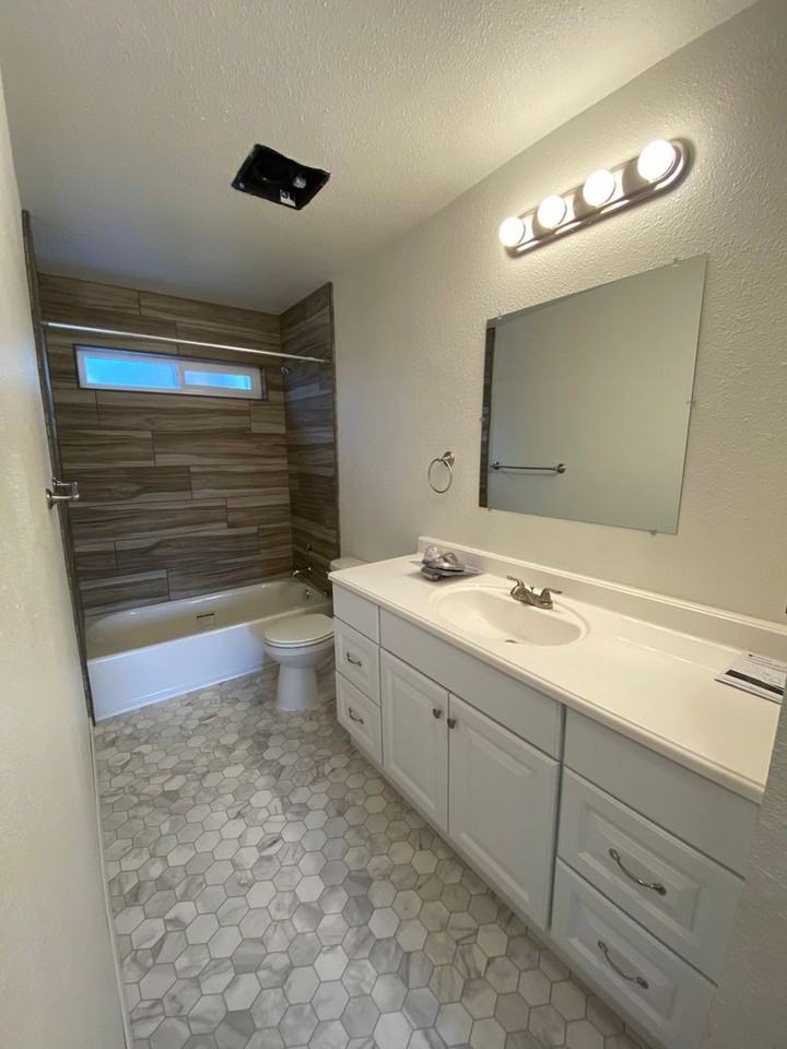 6767 Amherst St #B - Photo 3 of 17