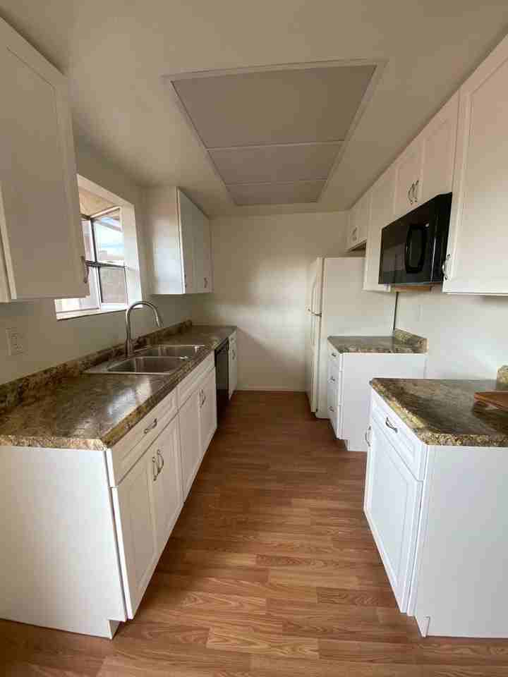 6767 Amherst St #B - Photo 7 of 17