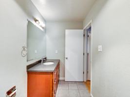 featured image of 205 Collins St #4