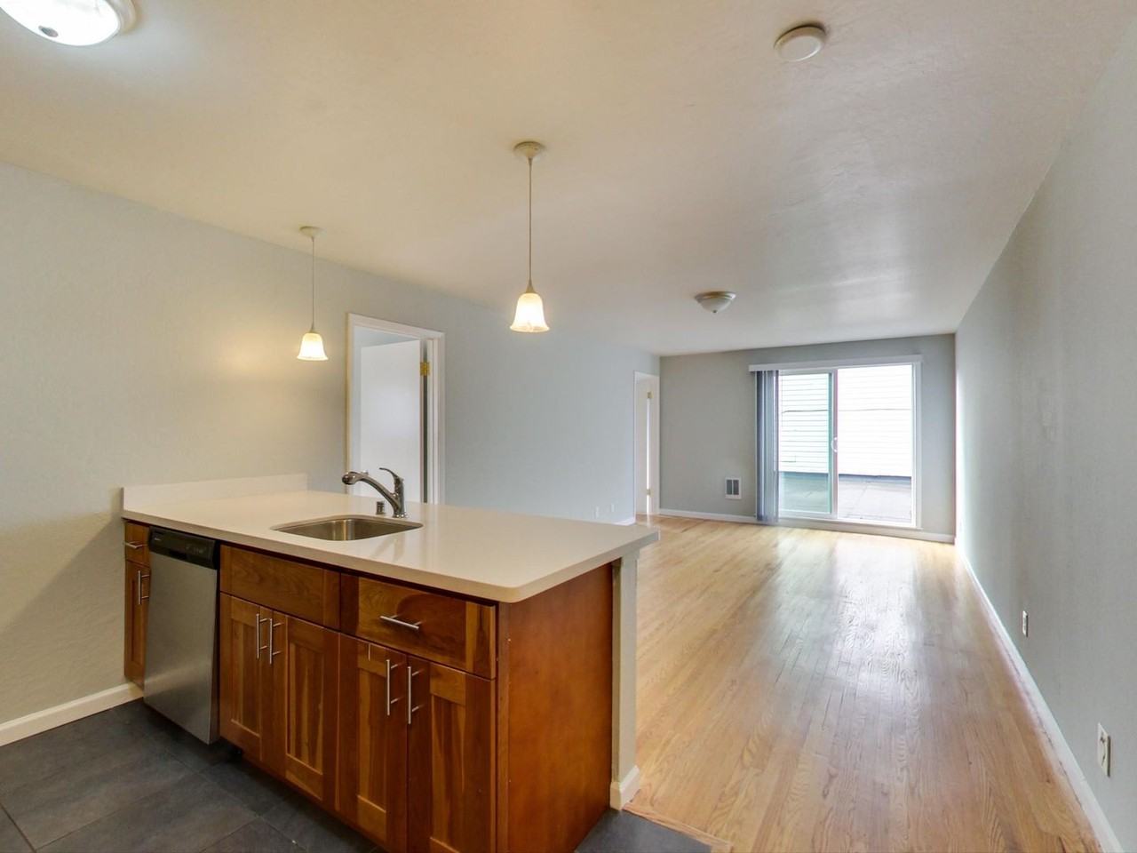 205 Collins St #4 - Photo 3 of 36