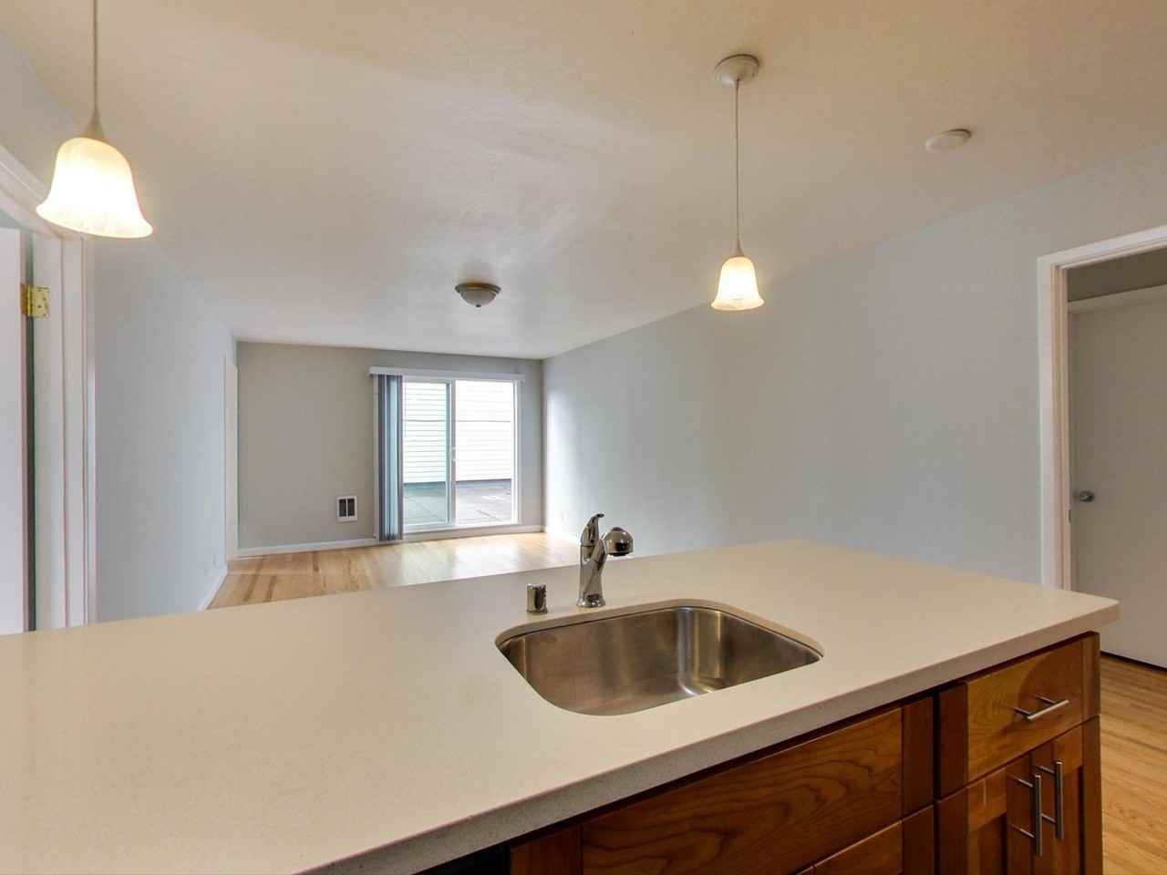 205 Collins St #4 - Photo 5 of 36