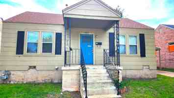 featured image of 1017 N Tabor Ave
