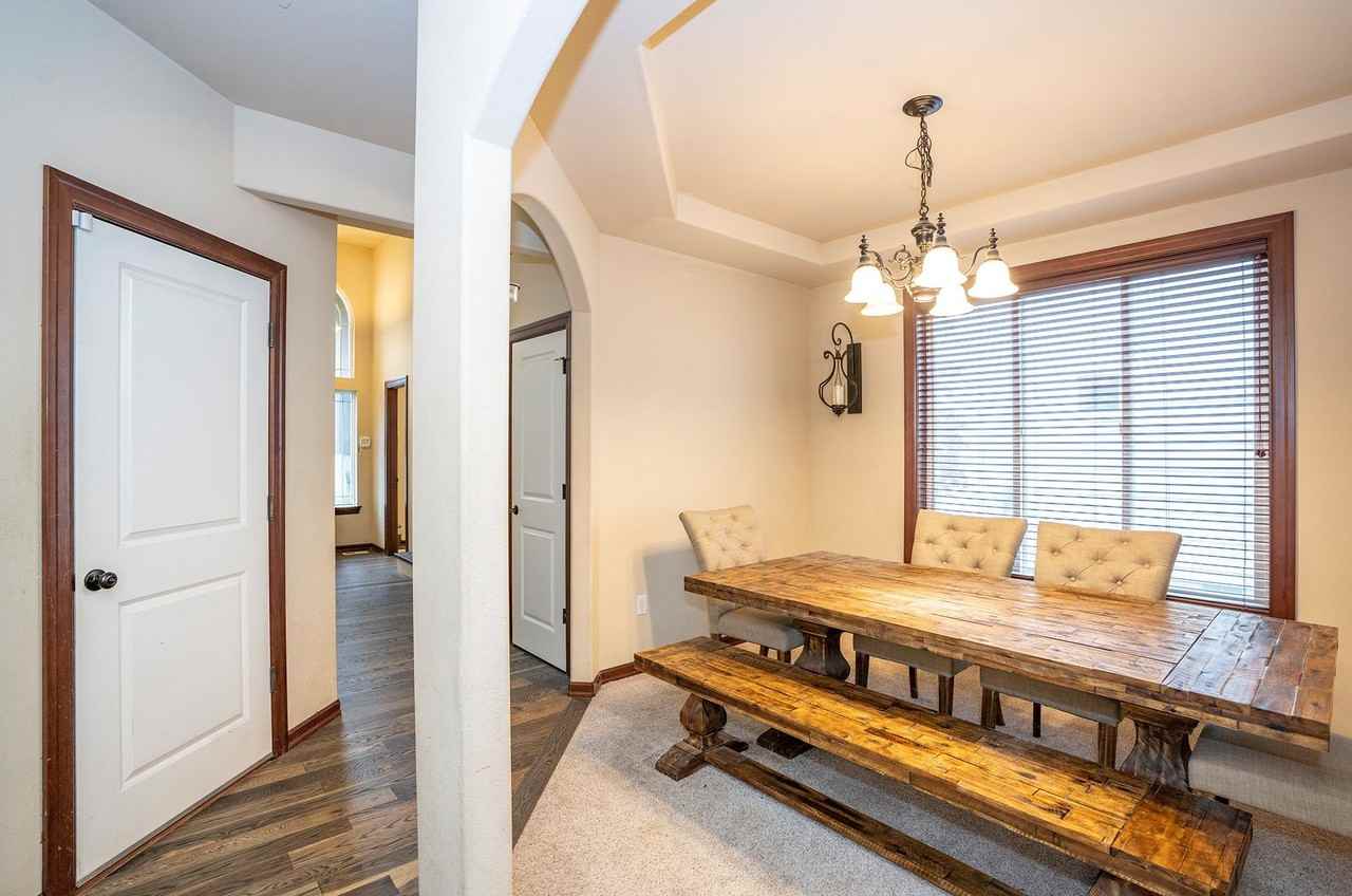 15513 84th Ave E - Photo 5 of 34