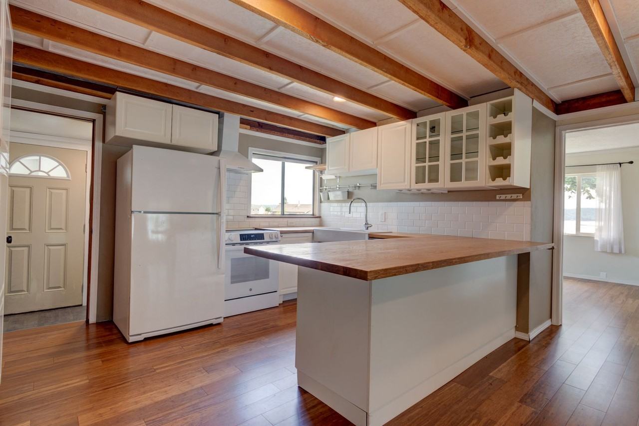 774 Power Rd - Photo 2 of 35