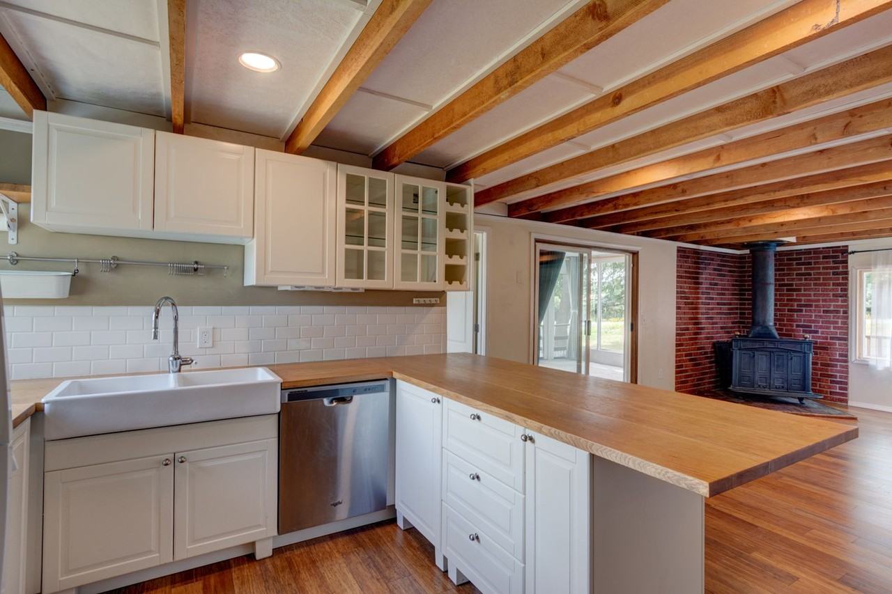 774 Power Rd - Photo 4 of 35