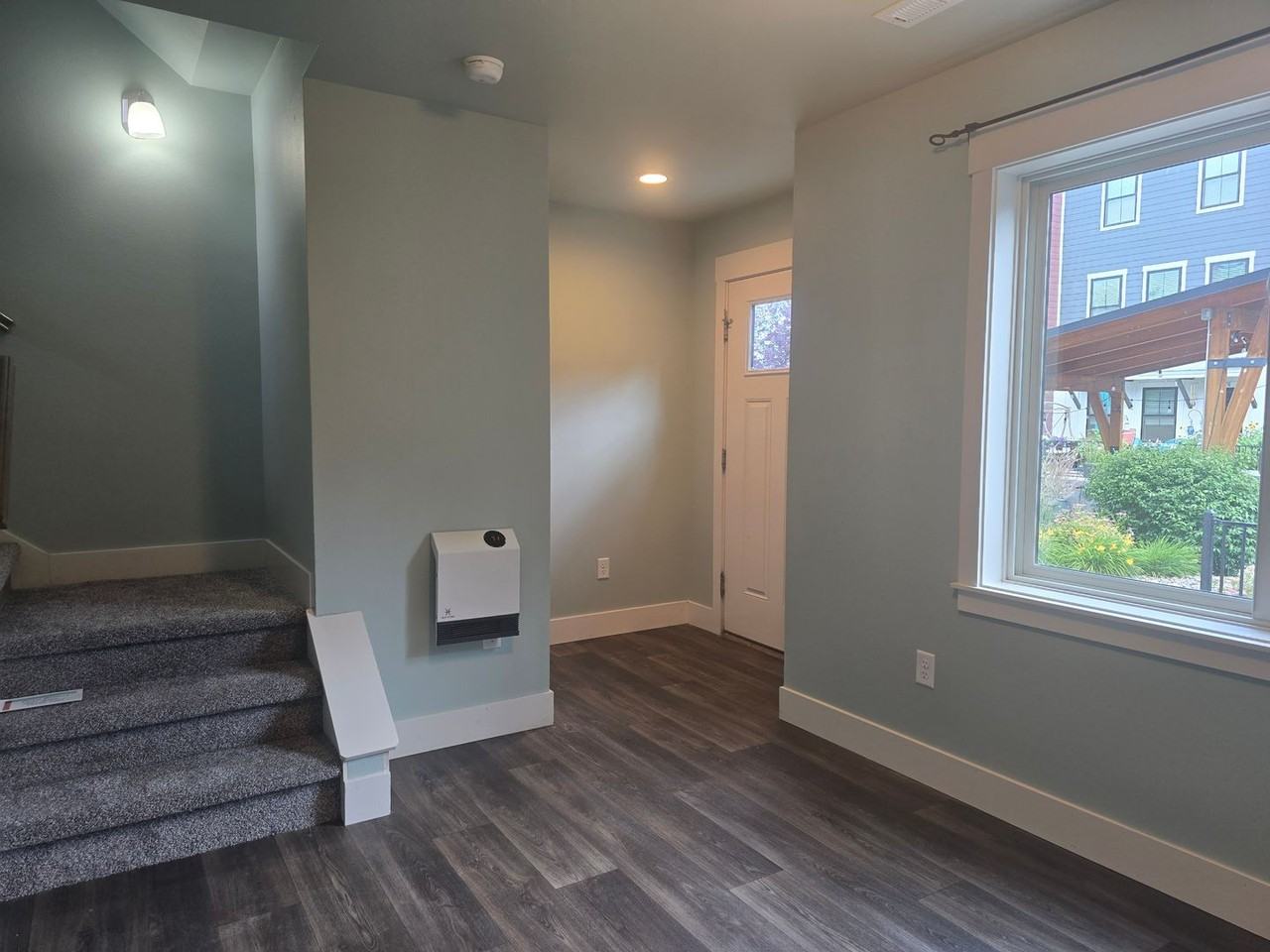1904 Songbird Dr - Photo 5 of 26