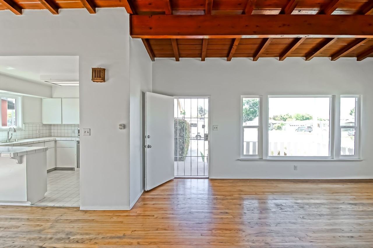 3531 W 226th St - Photo 7 of 39