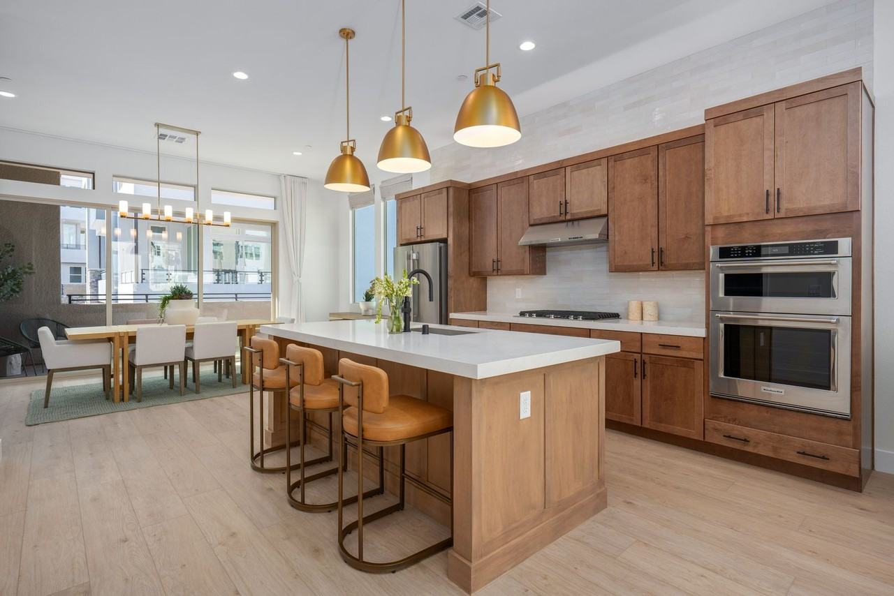 1543 Stone Perch St - Photo 4 of 50
