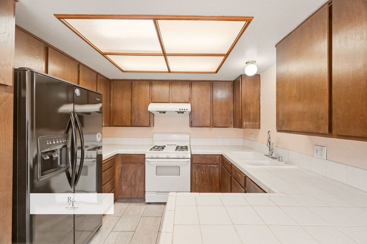 5934 1/2 Alessandro Ave - Photo 5 of 24