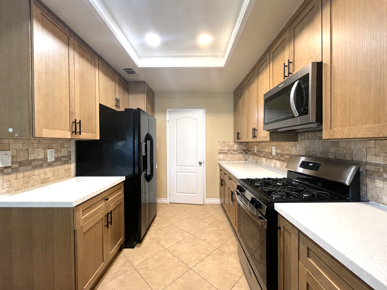 1020 N Turner Ave #134 - Photo 3 of 36