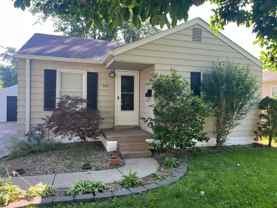 220 S Chestnut St - Photo 1 of 1