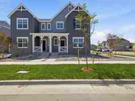 featured image of 6403 Masked Lark St