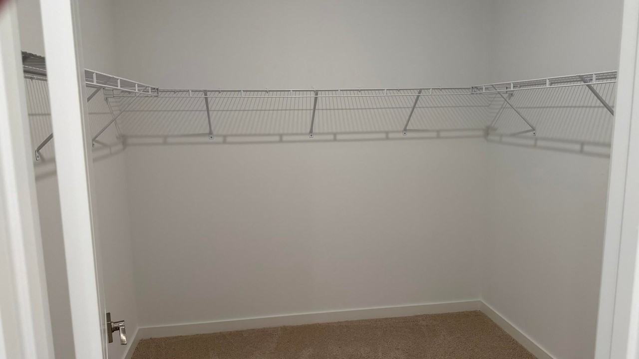 1872 Nw 6th Ct #0 - Photo 6 of 29