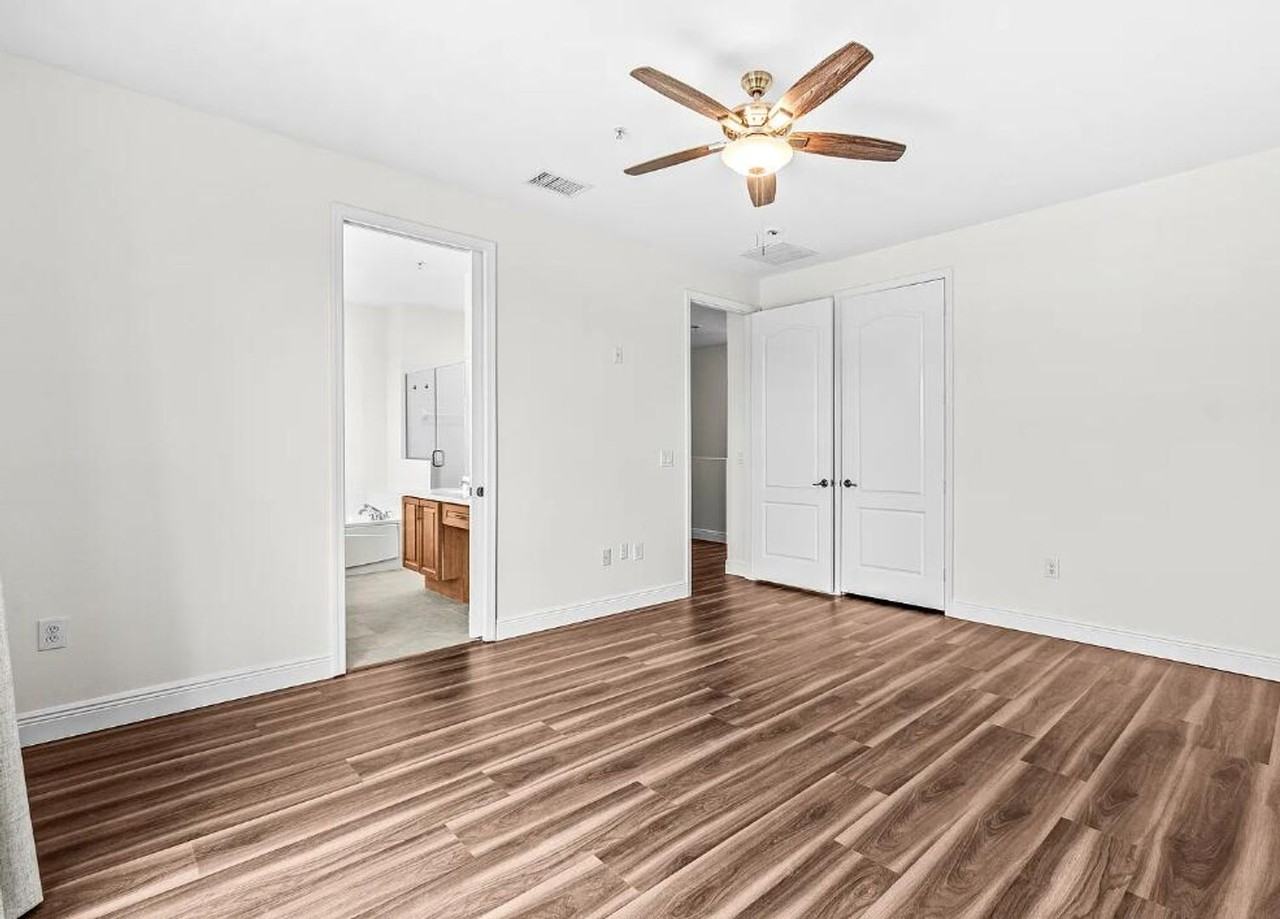 536 Nw 39th Cir #536 - Photo 2 of 6