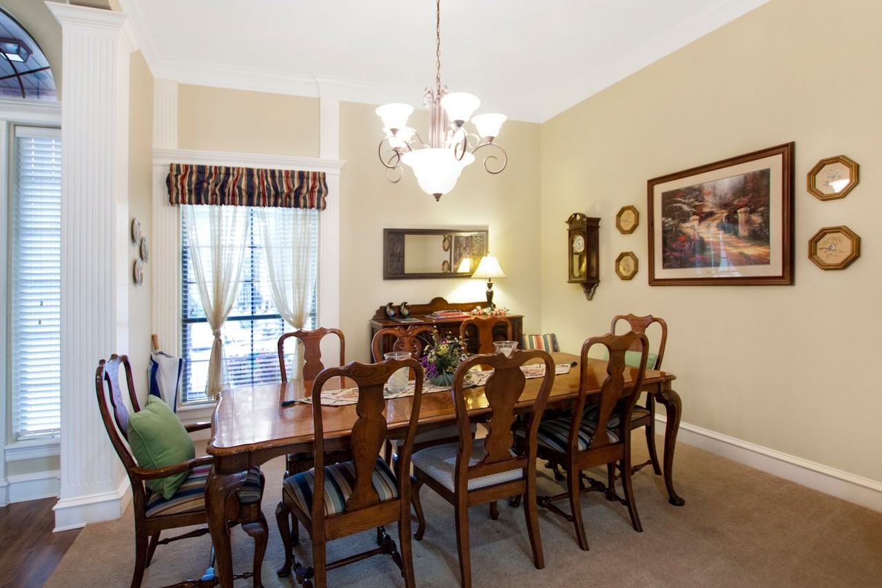 13310 White Tail Dr - Photo 4 of 40