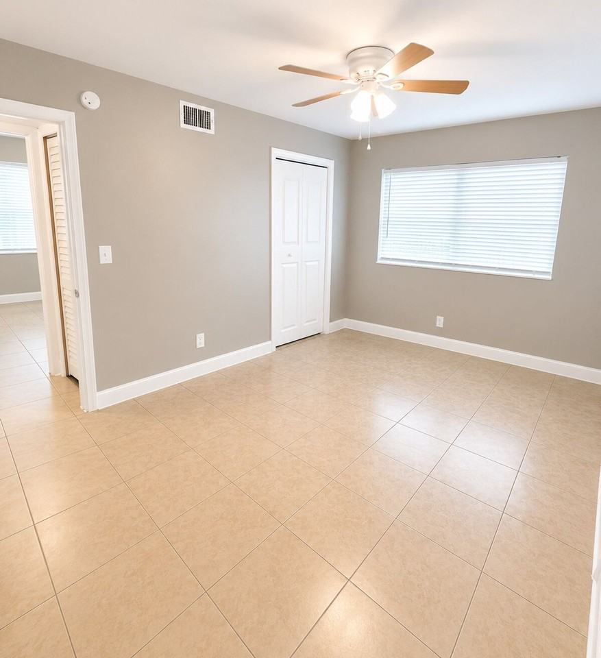 Palms on 31st Unit 106 - Photo 5 of 25