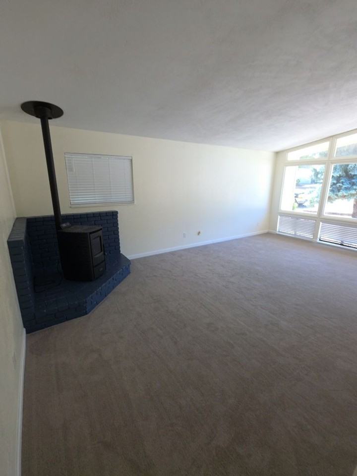 9460 Pawnee Trl - Photo 5 of 14