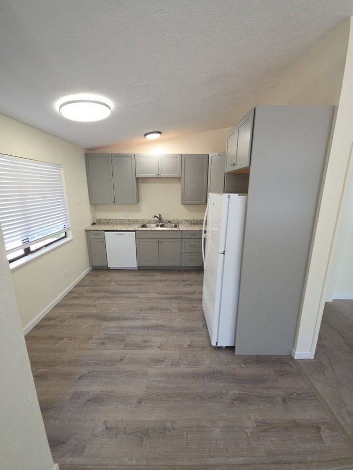 9460 Pawnee Trl - Photo 7 of 14