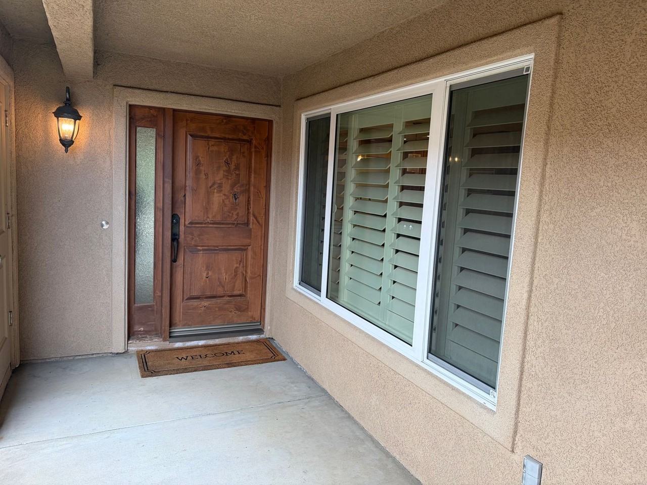 4304 Foxenwood Cir - Photo 2 of 25