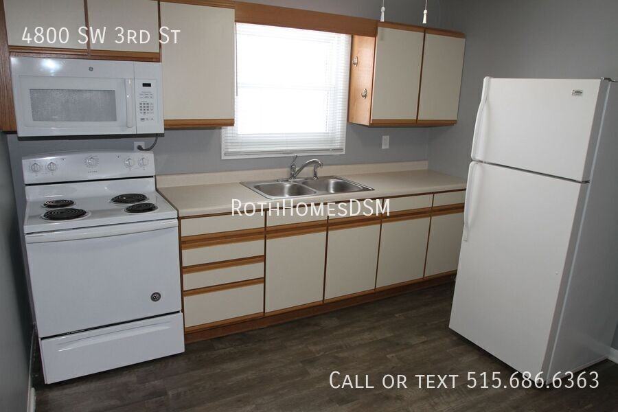 4800 Sw 3rd St - Photo 3 of 10