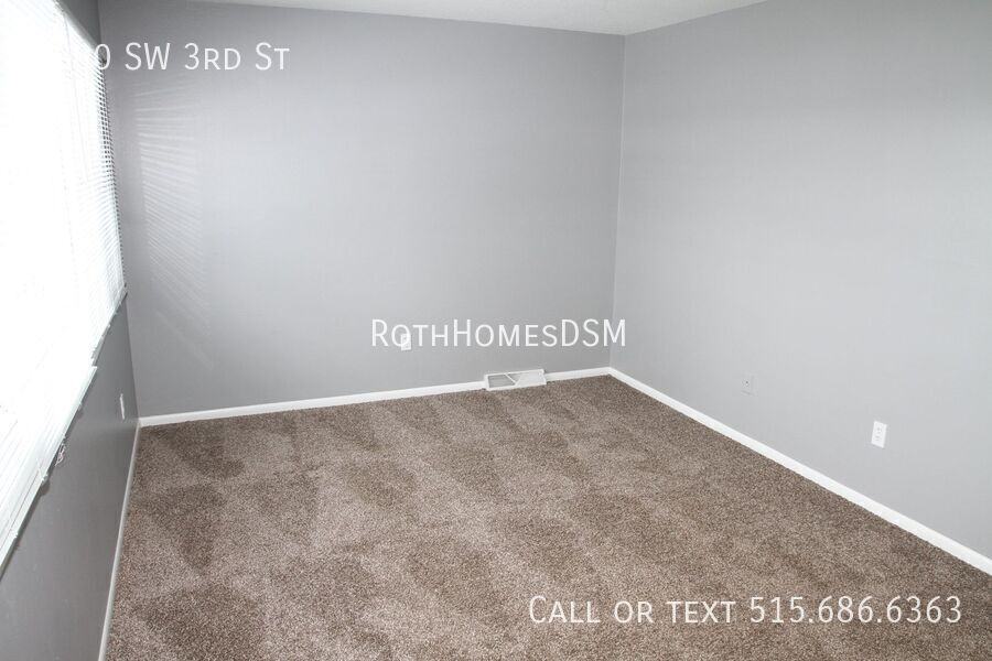 4800 Sw 3rd St - Photo 5 of 10