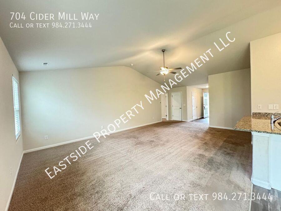 704 Cider Mill Way - Photo 6 of 13