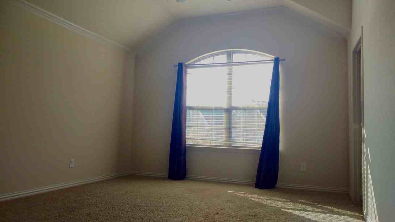 6608 Rutherford Rd - Photo 7 of 13