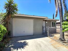 featured image of 5083 W Ashcroft Ave