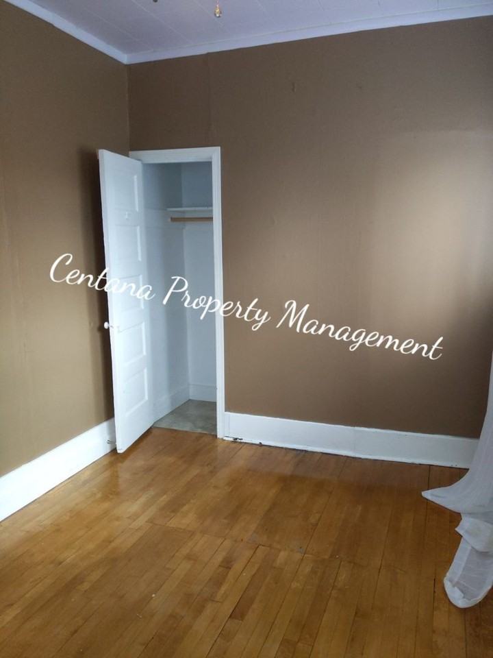 1138 W Park St - Photo 6 of 20