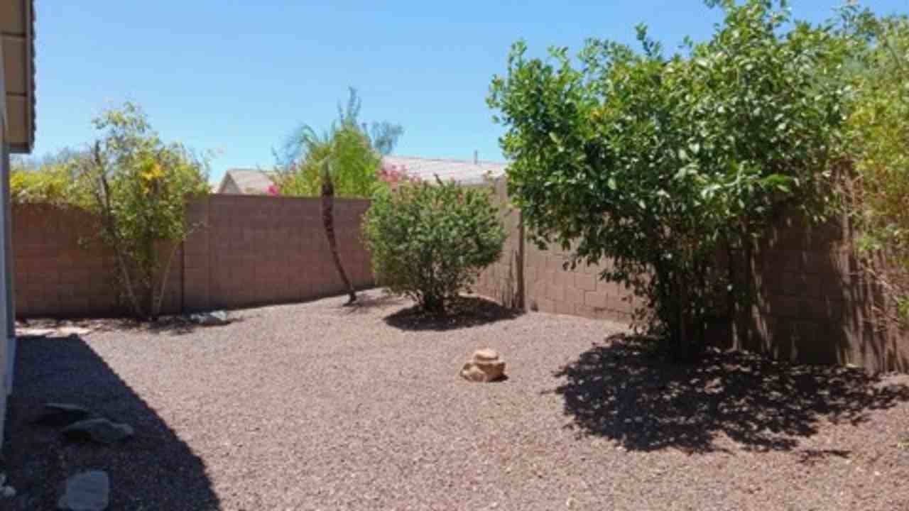 9816 E Keats Ave - Photo 3 of 4