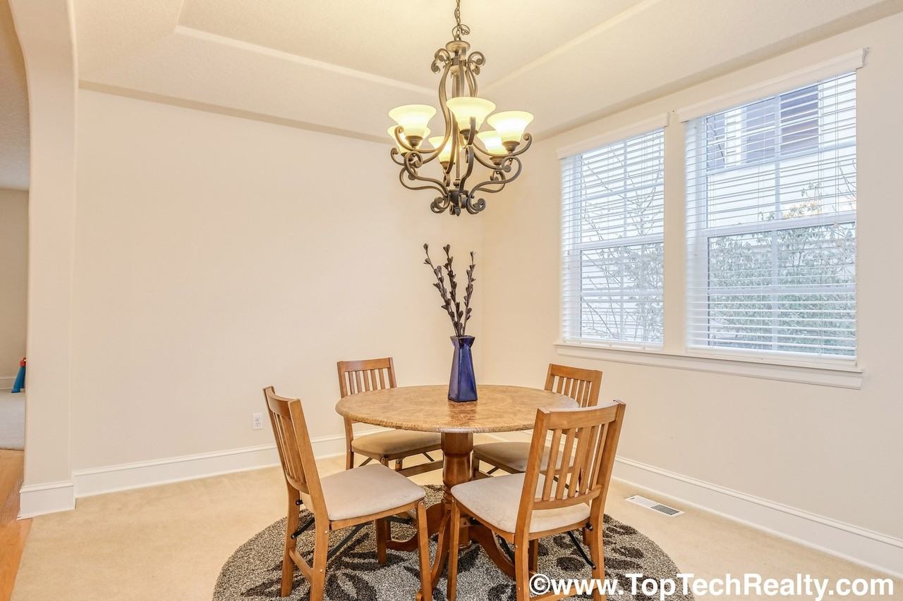 12852 Nw Bayonne Ln - Photo 4 of 24
