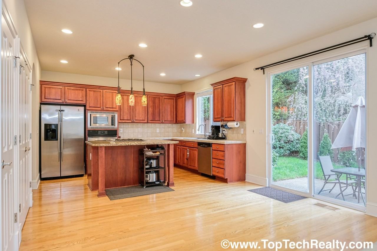 12852 Nw Bayonne Ln - Photo 7 of 24