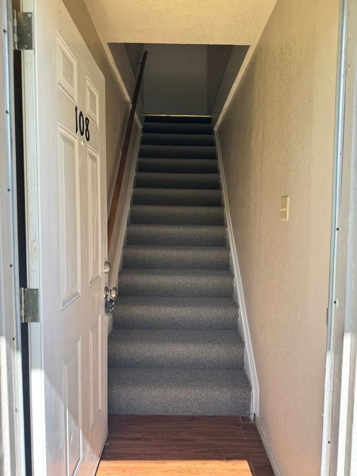 805 Se 4th St #108 - Photo 3 of 16