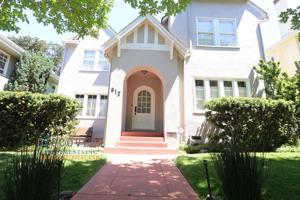 featured image of 812 Trestle Glen Rd