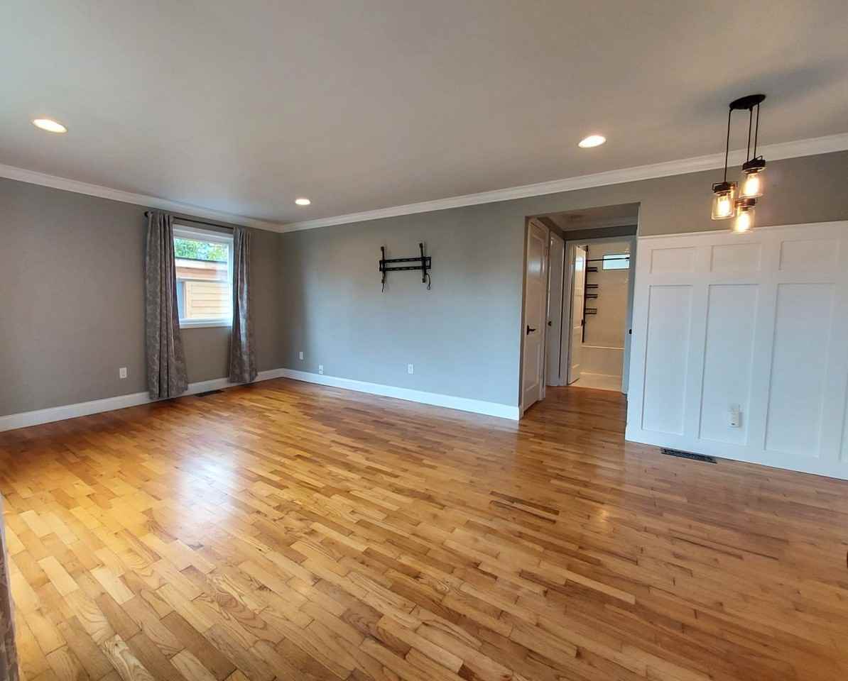 3321 N Mullen St - Photo 3 of 27