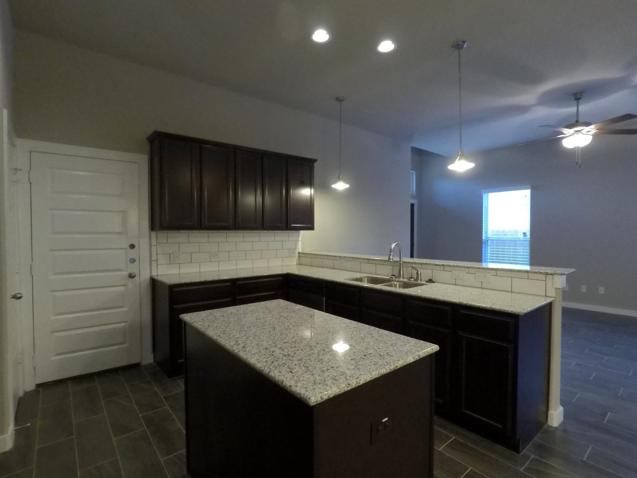 120 Hidden Springs Dr - Photo 5 of 12