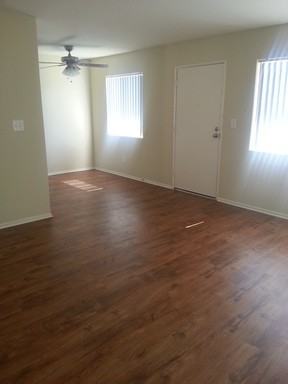 Villa Gardens Apts - Photo 5 of 33