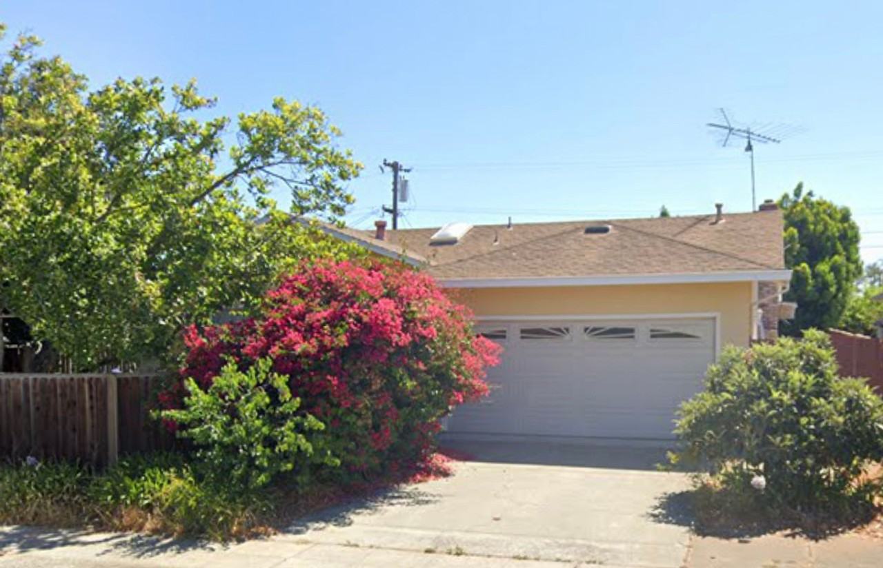 1550 Magpie Ln - Photo 2 of 20