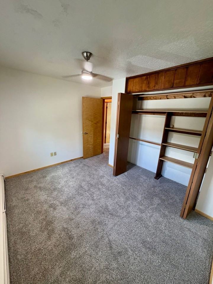 4369 Bishop Cir - Photo 7 of 17