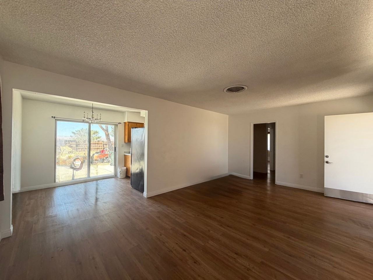 281 Armory Rd - Photo 5 of 25