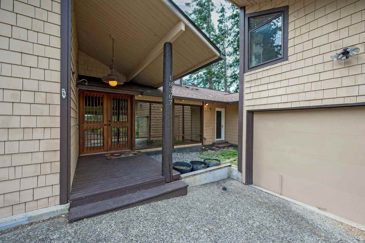 18307 Ne 19th Pl - Photo 3 of 45