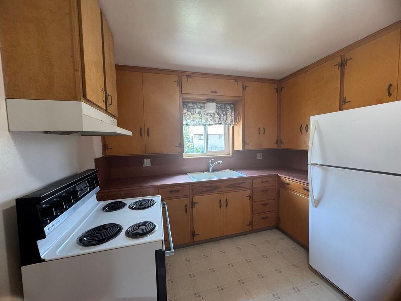 260 260 Cavlier Dr - Photo 3 of 13
