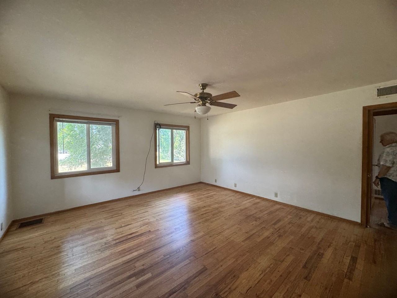 260 260 Cavlier Dr - Photo 5 of 13