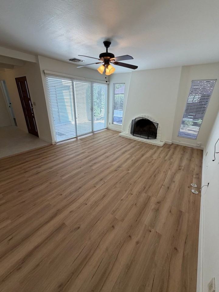 4746 N San Pablo Ave - Photo 2 of 17